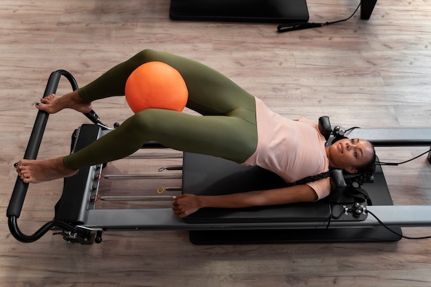 Boost Your VO₂ Max with Pilates: 45 Smart Strategies for Busy Office Workers
