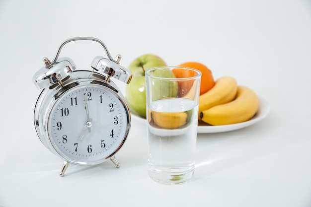No-Equipment Intermittent Fasting: The 20-Minute Daily Routine to Boost Energy, Burn Fat, and Track Progress Like a Pro