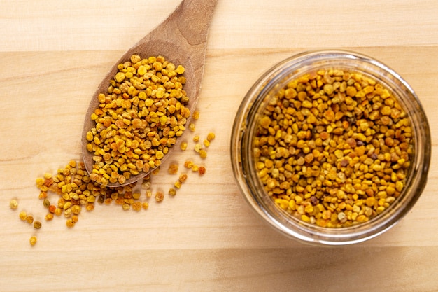 Soaked fenugreek seeds in a bowl