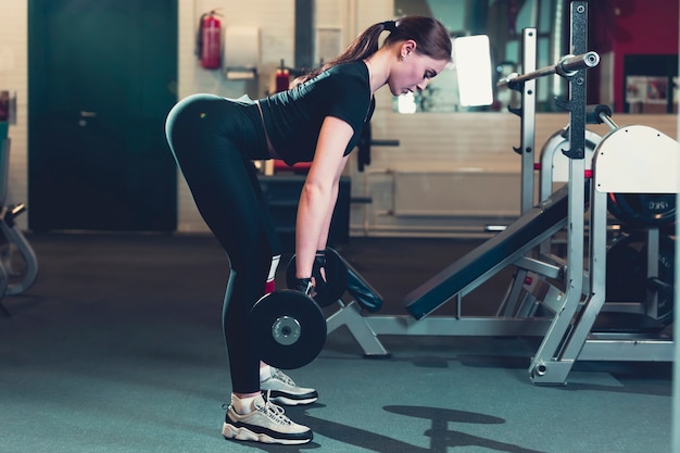 Proper goblet squat form for beginners