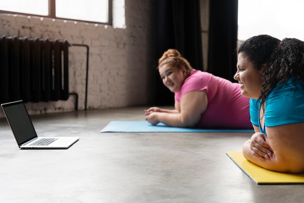 21 Low-Impact Fitness Tips for Beginners: Start Strong, Stay Safe & Save Money