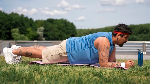 7-Day Core Stability Plan for Men with Hypertension: Build Strength Safely and Sustainably