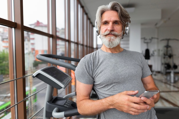 Gym Safety & Smart Training for Men Over 50: Maximize Results with Minimal Gear and Real-World Schedules