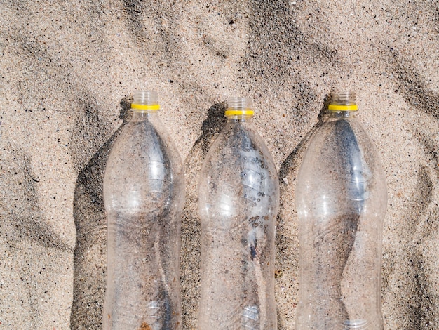 The Hidden Danger in Your Water Bottle: Heat, Microplastics, and Toxic Chemicals