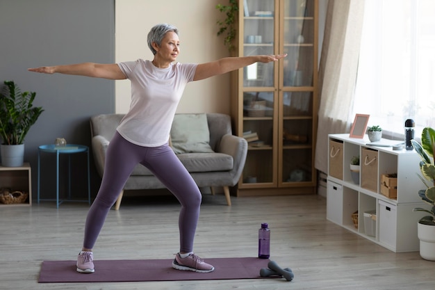 Budget-Friendly Fitness for Seniors: Stabilize Blood Sugar with Minimal Equipment and Real-Life Scheduling